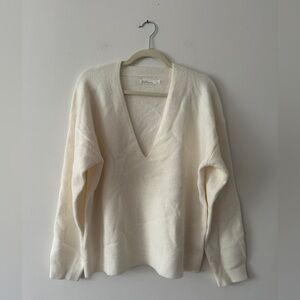OAK + FORT Cream V-Neck Sweater
